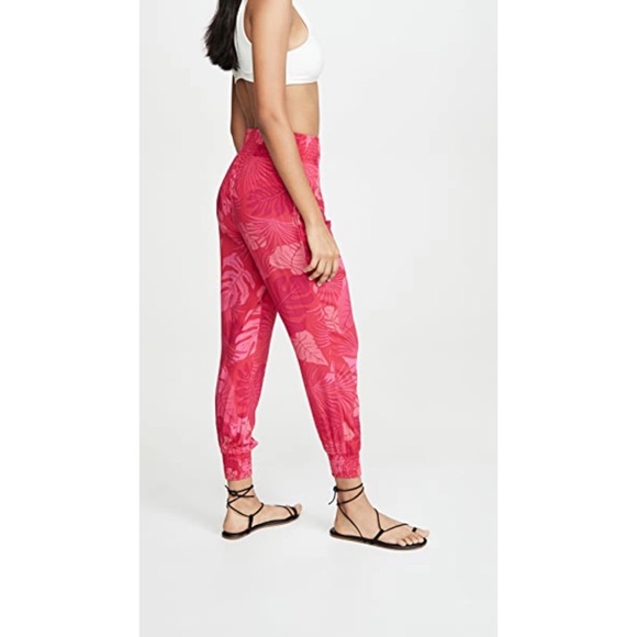 Mikoh Kahuku Ruched Waist Pants In Luau Lei - Picture 3 of 12